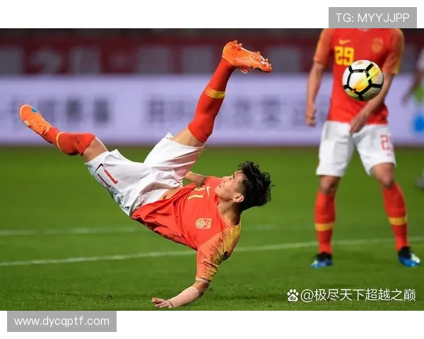 足球新星崛起：青年联赛的未来之星状态回暖，展现惊人天赋