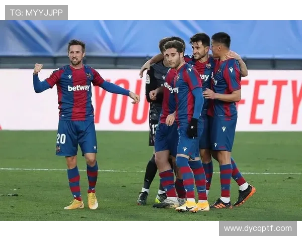 塞维利亚保级压力持续,当前形势变化对赛季走势形成制约 塞维利亚保级压力持续,当前形势变化对赛季走势形成制约