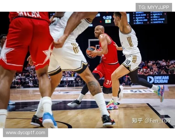 奥斯卡·罗伯特森助攻效率显著高于同期控卫主导球队节奏能力出众